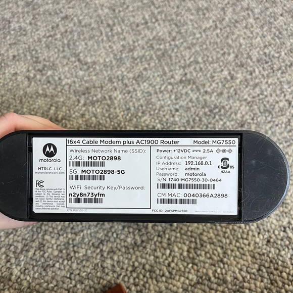 Motorola Modem and Router - Picture 4 of 5